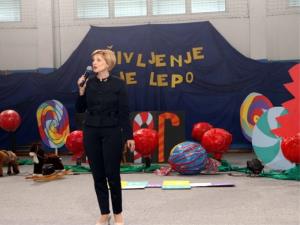 Dobrodelni muzikal Življenje je lepo 6